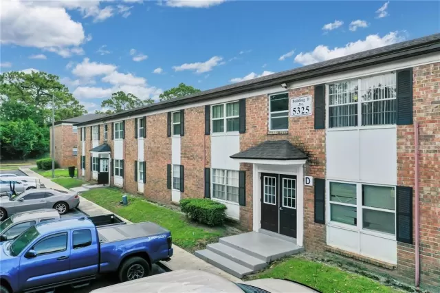 MLS: S5134395 Condo For Sale