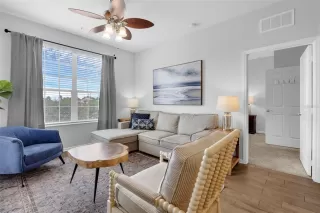 Photo #2: S5134428 Listing