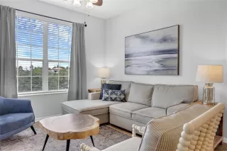 Photo #3: S5134428 Listing