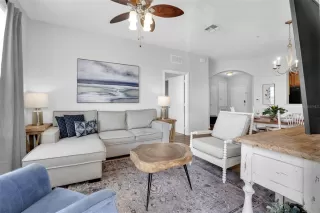 Photo #4: S5134428 Listing