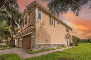 Photo #3: S5134998 Listing