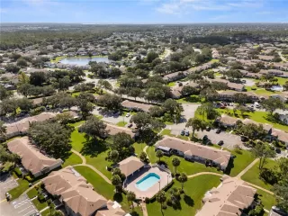 Photo #6: S5135231 Listing 