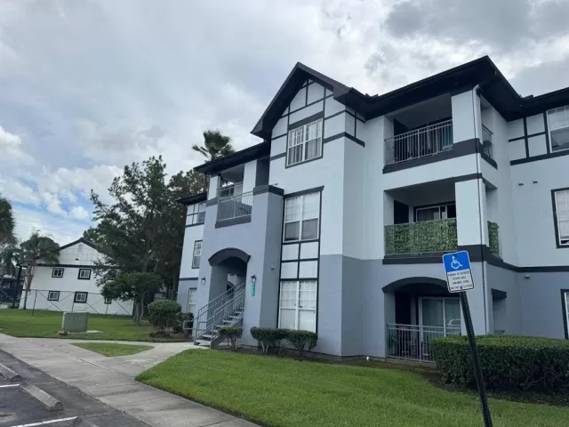 MLS: S5135282 Condo For Sale