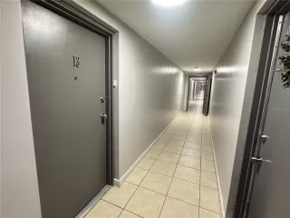 Photo #3: S5135324 Listing