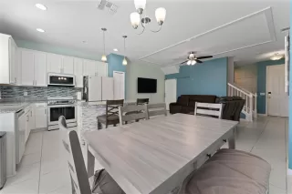 Photo #6: S5135369 Listing 