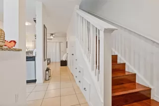 Photo #6: S5135878 Listing 