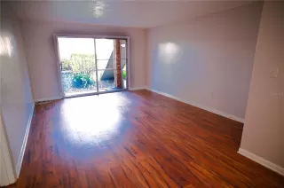 Photo #2: S5135939 Listing 