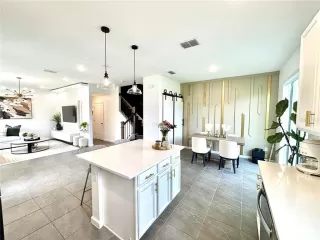 Photo #5: S5136106 Listing 