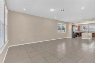 Photo #4: S5136249 Listing