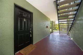 Photo #2: S5136339 Listing 