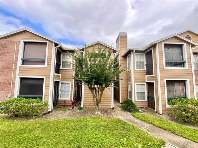 MLS: S5136352 Condo For Sale