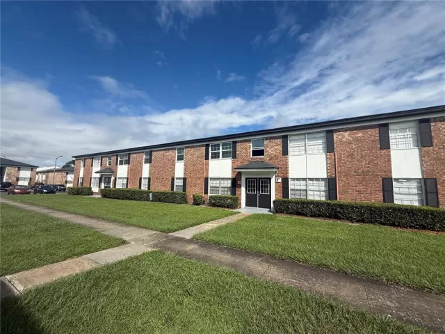 MLS: S5136452 Condo For Sale