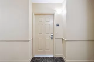 Photo #1: S5136600 Listing