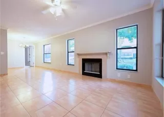 Photo #5: S5136708 Listing 