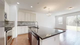 Photo #4: S5136725 Listing 