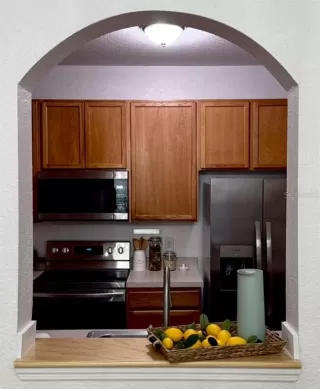 Photo #6: S5136784 Listing 