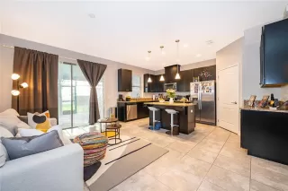 Photo #6: S5136877 Listing 