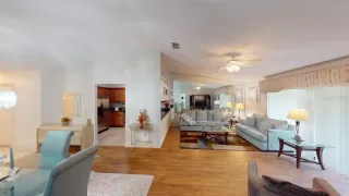 Photo #5: S5136887 Listing