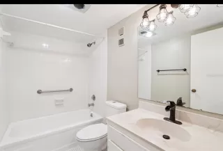 Photo #5: S5137214 Listing