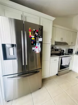 Photo #4: S5137354 Listing