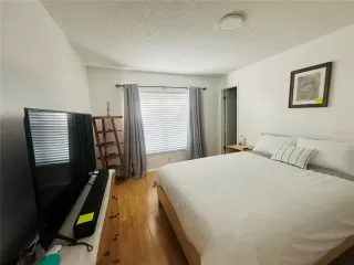 Photo #6: S5137354 Listing