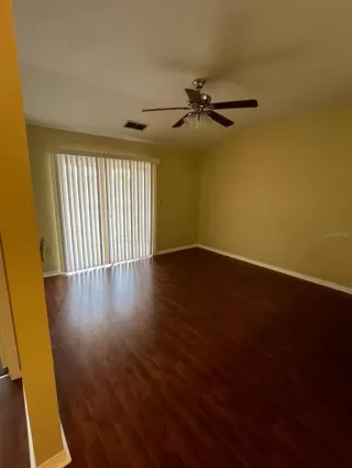 Photo #2: S5137366 Listing