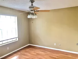 Photo #4: S5137541 Listing