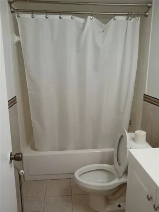 Photo #5: S5137545 Listing