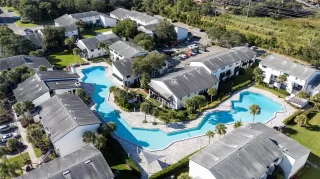 Photo #6: S5137898 Listing