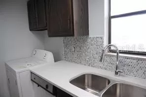 Photo #5: S5137938 Listing