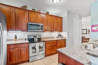 Photo #5: S5138282 Listing 