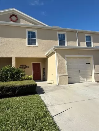 Photo #2: S5138352 Listing