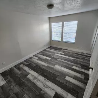 Photo #6: S5138570 Listing 