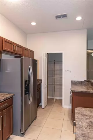 Photo #3: S5138864 Listing 