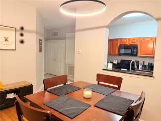 Photo #1: S5139131 Listing