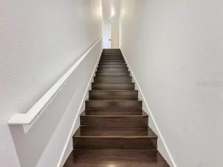 Photo #2: S5139266 Listing