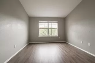 Photo #6: S5139782 Listing 