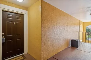 Photo #6: S5139885 Listing 