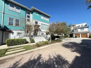 Photo #2: S5140196 Listing