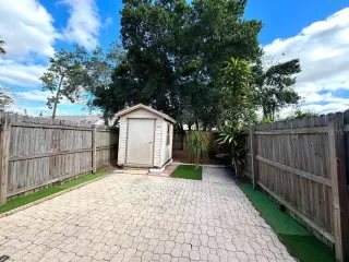 Photo #5: S5140698 Listing 