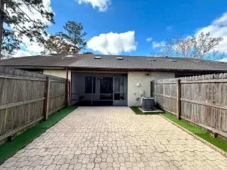 Photo #6: S5140698 Listing 