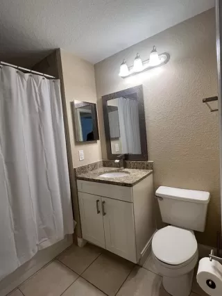 Photo #5: S5140911 Listing