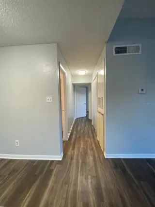 Photo #6: S5141018 Listing 