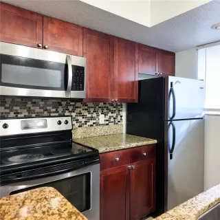 Photo #4: S5141127 Listing 