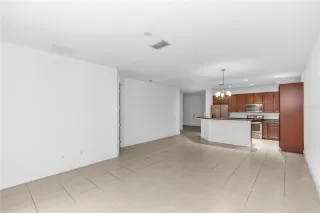 Photo #3: S5141154 Listing 