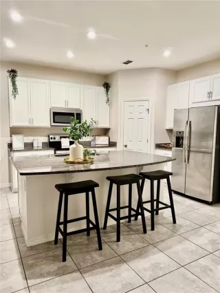 Photo #3: S5141275 Listing