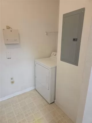 Photo #6: S5141374 Listing 