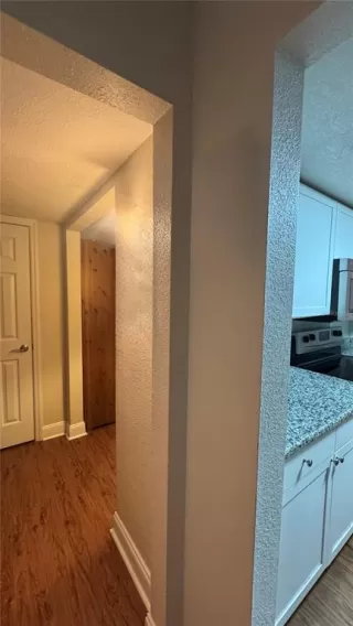 Photo #4: S5141588 Listing 