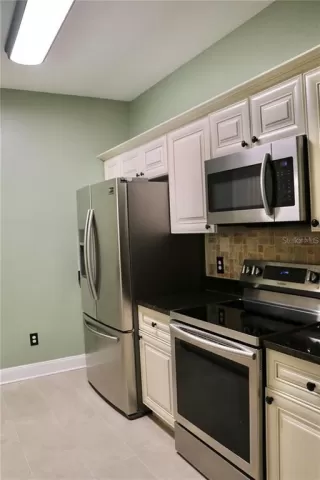 Photo #4: S5141683 Listing 