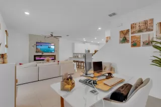 Photo #6: S5141730 Listing 